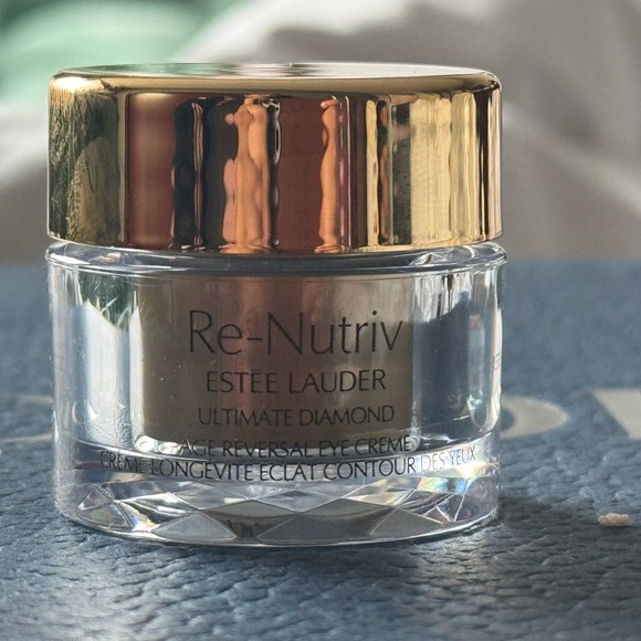 Estée Lauder RE-NUTRIVULTIMATE DIAMOND TRANSFORMATIVE ENERGYEYECREME 5ml(FS320$